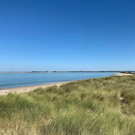 Au Coeur De La Campagne Normande 펜션